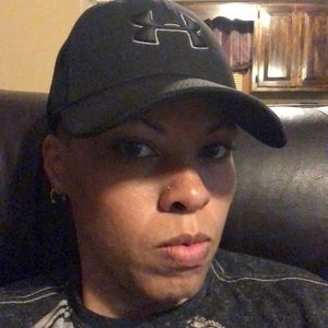 Meet your Posher, Benita